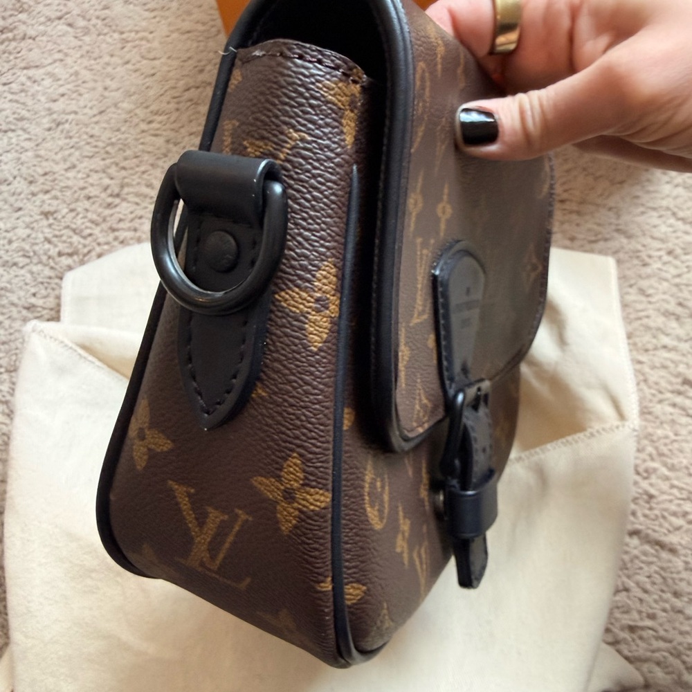 Louis Vuitton Brown and Tan Monogram Satchel - Picture 3 of 13